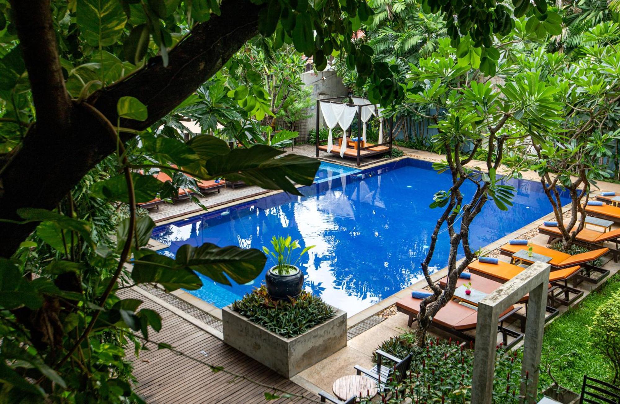 Amber Angkor Villa Hotel&Spa Siem Reap Bagian luar foto